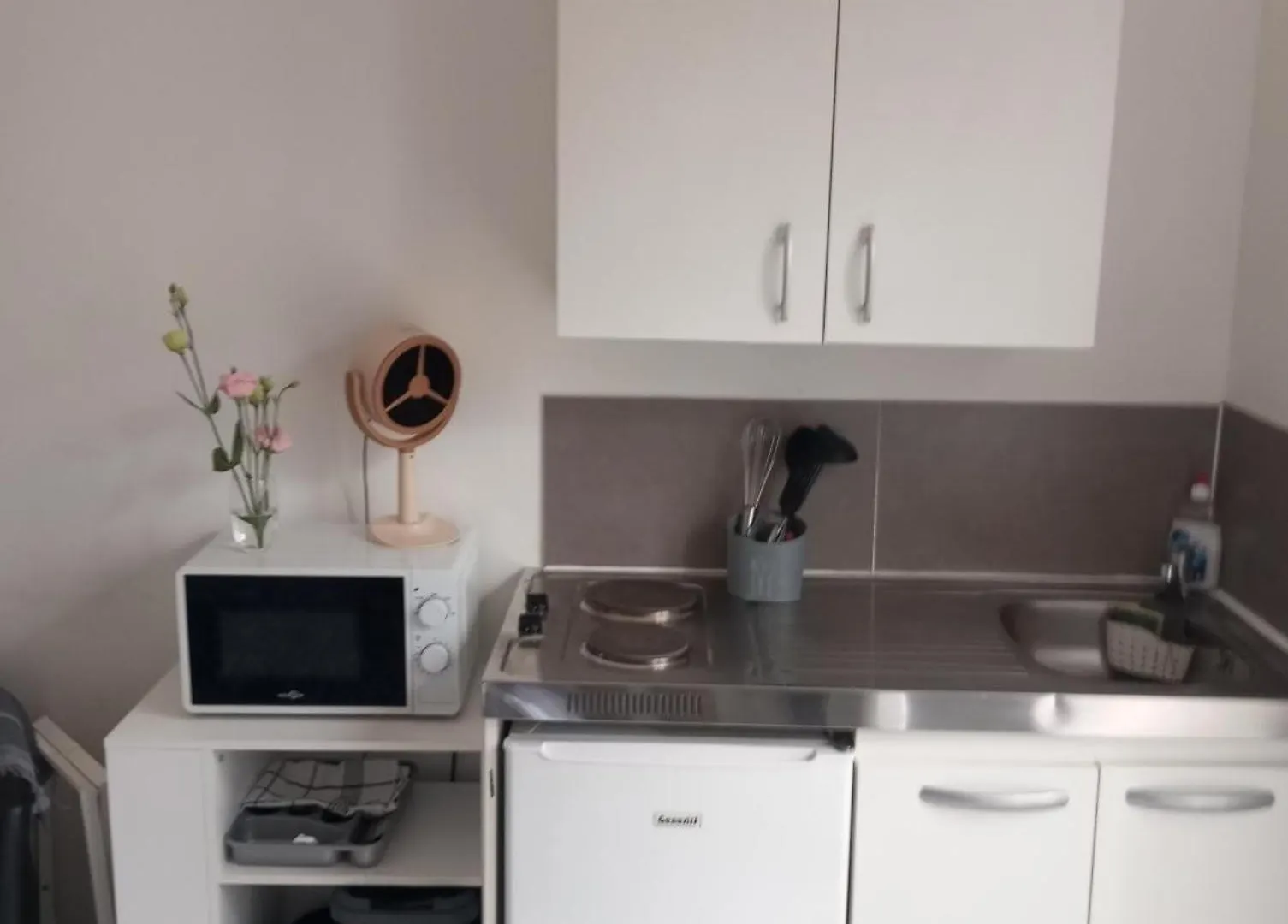 Studio De 14M2 Dans Une Maison Cagnes-sur-Mer 0*,  France